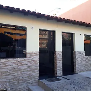  Casa de Férias Quitinete Prainha, Quitinete Graçainha E Quitinete Pontal