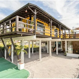 Container Amarelo Apartamento Palhoça